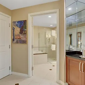 Mgm Signature-25-805 Balcony Strip Sphere F1 Views Holiday home Las Vegas